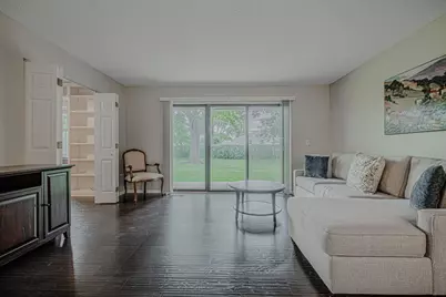 696 Hapsfield Lane #4A1, Buffalo Grove, IL 60089 - Photo 7