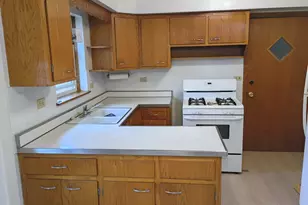 8902 N Wisner St, Niles, IL 60714 - Photo 3