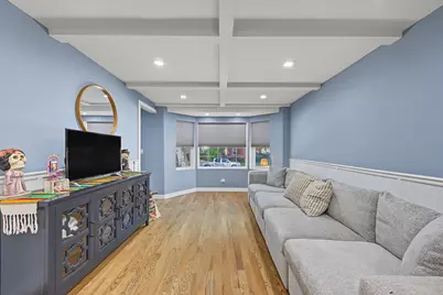 3305 W 66th Street, Chicago, IL 60629 - Photo 7