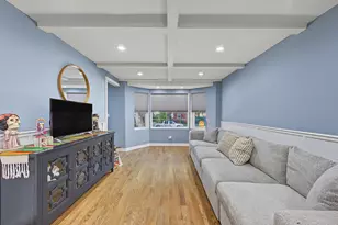 3305 W 66th St, Chicago, IL 60629 - Photo 7