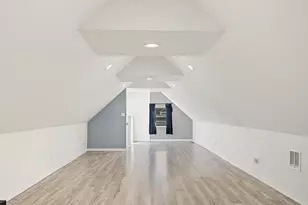 3305 W 66th St, Chicago, IL 60629 - Photo 25
