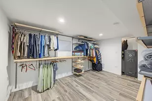 3305 W 66th St, Chicago, IL 60629 - Photo 33