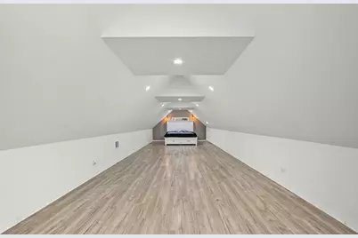 3305 W 66th Street, Chicago, IL 60629 - Photo 23