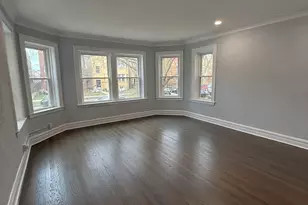 2827 W Lunt Ave, Chicago, IL 60645 - Photo 5