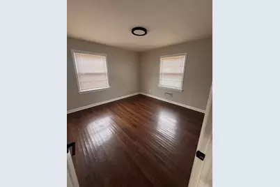 18748 Wentworth Avenue, Lansing, IL 60438 - Photo 5