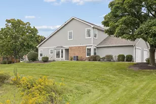 8320 High Point Cir, Darien, IL 60561 - Photo 27