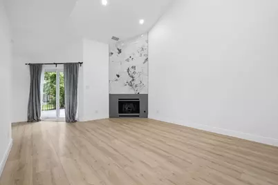 8320 Highpoint Circle #A, Darien, IL 60561 - Photo 11