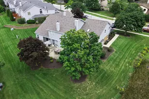 8320 High Point Cir, Darien, IL 60561 - Photo 21