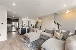4192 Irving Rd, Aurora, IL 60504 - Photo 5