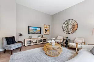 3217 N Clark St, Chicago, IL 60657 - Photo 5