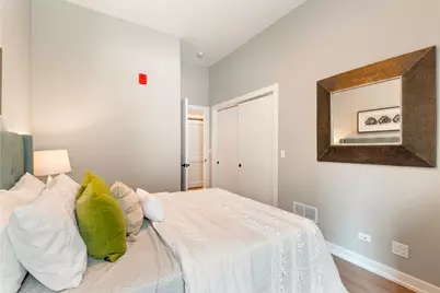 3217 N Clark Street #405, Chicago, IL 60657 - Photo 17