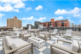3217 N Clark St, Chicago, IL 60657 - Photo 11