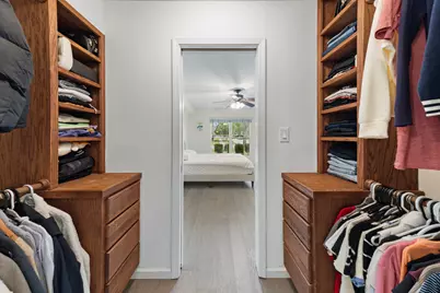 820 N Dexter Lane, Hoffman Estates, IL 60169 - Photo 15