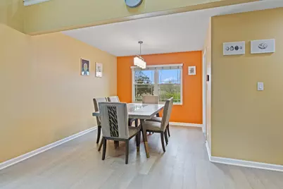 820 N Dexter Lane, Hoffman Estates, IL 60169 - Photo 5