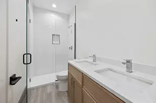 1313 W Taylor St, Chicago, IL 60607 - Photo 21