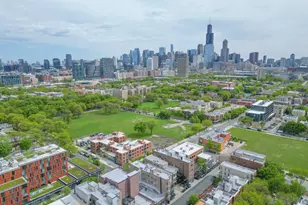 1313 W Taylor St, Chicago, IL 60607 - Photo 25