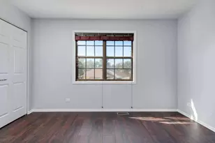 213 Campbell Dr, Bolingbrook, IL 60440 - Photo 7