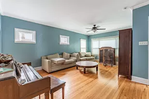 718 N Ridgeland Ave, Oak Park, IL 60302 - Photo 5