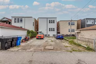 5225 W Melrose St, Chicago, IL 60641 - Photo 23