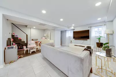 5225 W Melrose Street #1-R, Chicago, IL 60641 - Photo 9