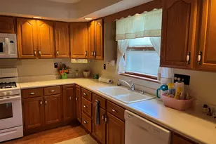 315 S Cherry St, Paxton, IL 60957 - Photo 17