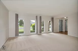 7530 Hemlock Dr, Orland Park, IL 60462 - Photo 3