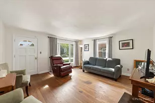 226 N Elmwood Ave, Waukegan, IL 60085 - Photo 5