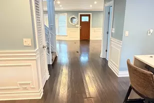 5901 N Nagle Ave, Chicago, IL 60646 - Photo 3