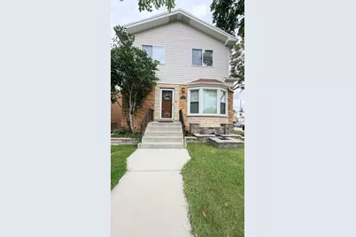 5901 N Nagle Avenue, Chicago, IL 60646 - Photo 1