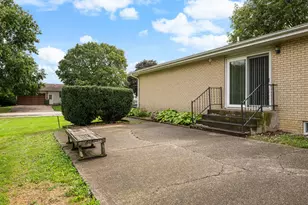 201 Marlane Dr, Alpha, IL 61413 - Photo 35