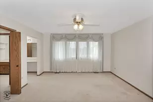 15718 Chapel Hill Rd, Orland Park, IL 60462 - Photo 19