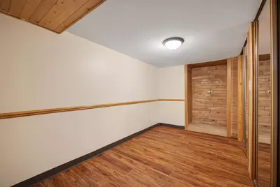 1525 Columbia Court, Elk Grove Village, IL 60007 - Photo 21