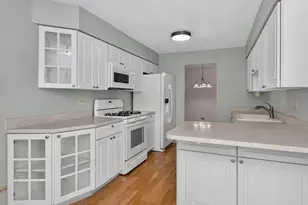 0N069 Windermere Rd, Winfield, IL 60190 - Photo 7