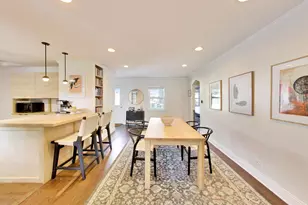 711 E Euclid Ave, Arlington Heights, IL 60004 - Photo 3