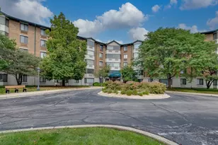 470 Fawell Blvd, Glen Ellyn, IL 60137 - Photo 1