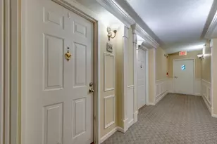 470 Fawell Blvd, Glen Ellyn, IL 60137 - Photo 13