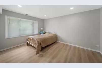 3354 Madison Street, Skokie, IL 60076 - Photo 15