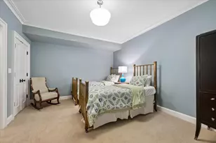 252 Myrtle St, Winnetka, IL 60093 - Photo 53
