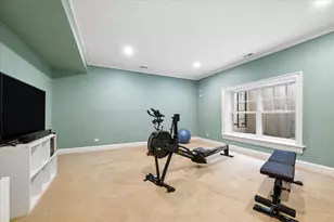 252 Myrtle St, Winnetka, IL 60093 - Photo 51