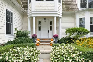 252 Myrtle St, Winnetka, IL 60093 - Photo 3