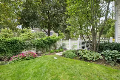 252 Myrtle Street, Winnetka, IL 60093 - Photo 29