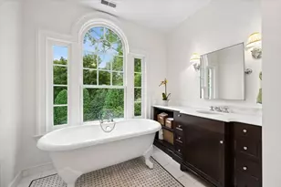 252 Myrtle St, Winnetka, IL 60093 - Photo 37