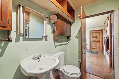 7915 W 70th Street, Bridgeview, IL 60455 - Photo 13