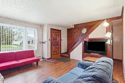 7915 W 70th Street, Bridgeview, IL 60455 - Photo 3