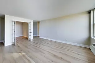 3033 N Sheridan Rd, Chicago, IL 60657 - Photo 9