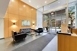 3033 N Sheridan Rd, Chicago, IL 60657 - Photo 5