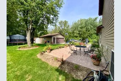 592 Pine Grove Avenue, Gurnee, IL 60031 - Photo 17