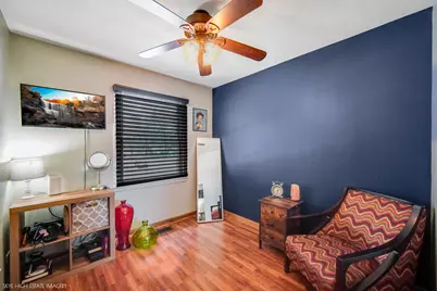 2905 Edgewood Parkway, Woodridge, IL 60517 - Photo 11