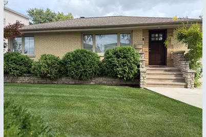 4205 N Newland Avenue, Harwood Heights, IL 60706 - Photo 1