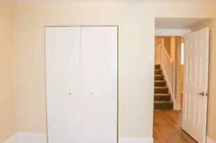 2050 W Summerdale Ave, Chicago, IL 60625 - Photo 11